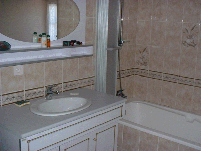 Salle de bains du gite de Nadine et Georges